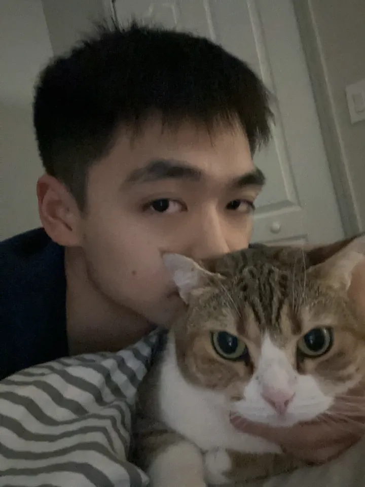 Zhaojie Hu with 老嫚